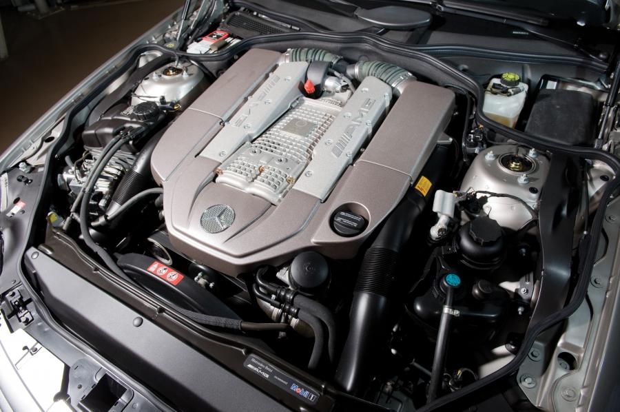 Mercedes-Benz SL55 AMG 2004 года  (фото 5 из 7)